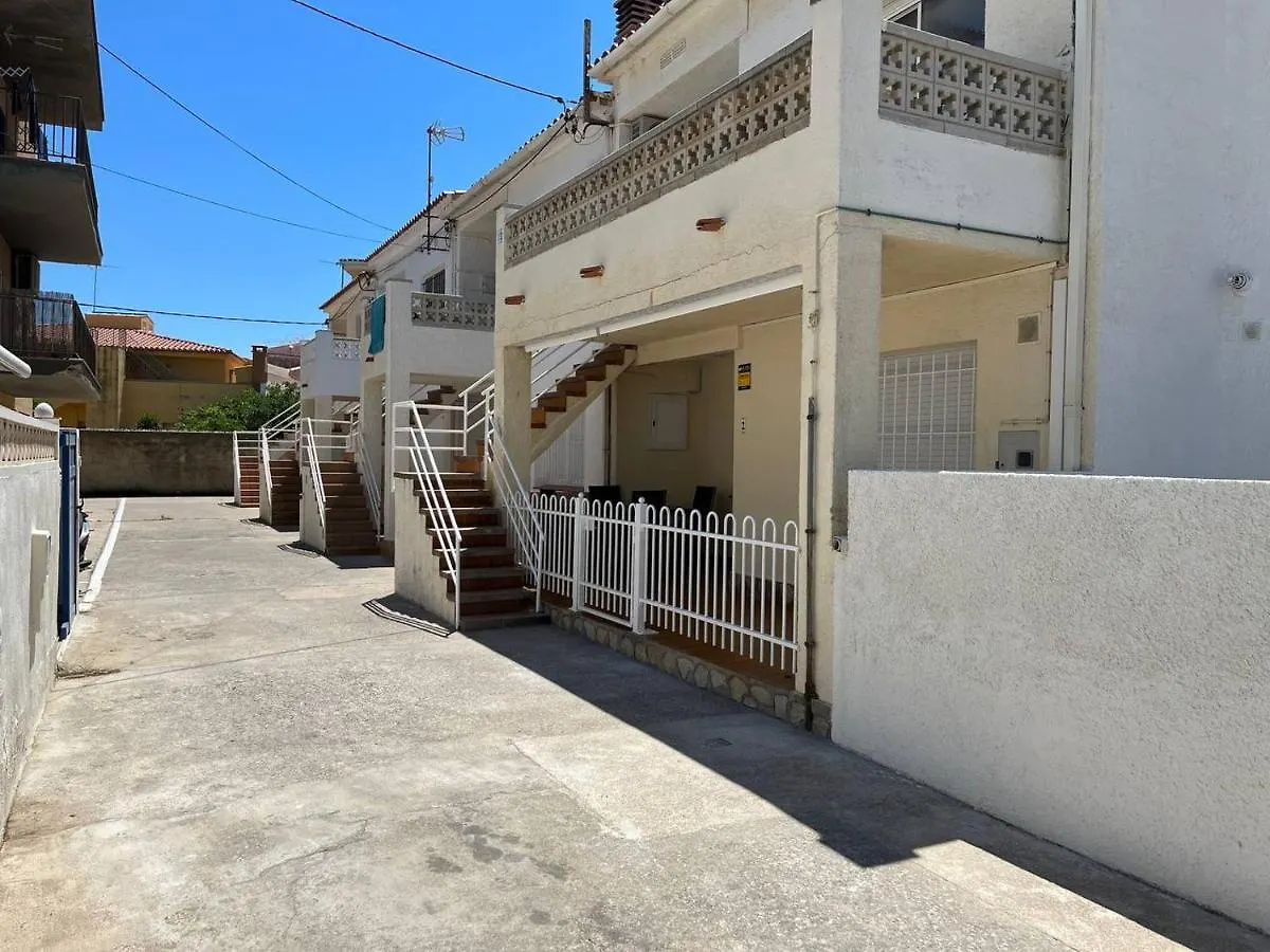 Apartamento En La Playa. Free Parking. Free Wifi L'Escala